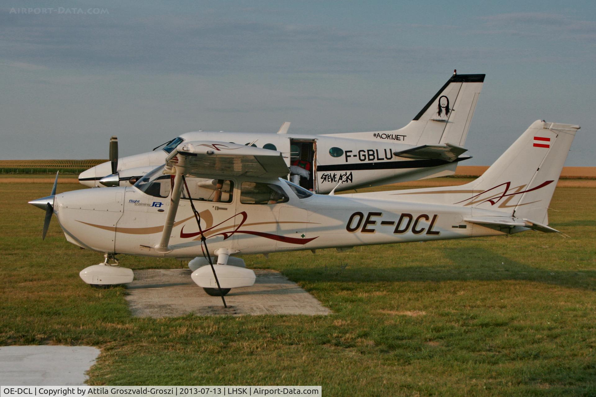 OE-DCL, Cessna 172S C/N 172S10773, Siofok-Kiliti Airport, Hungary