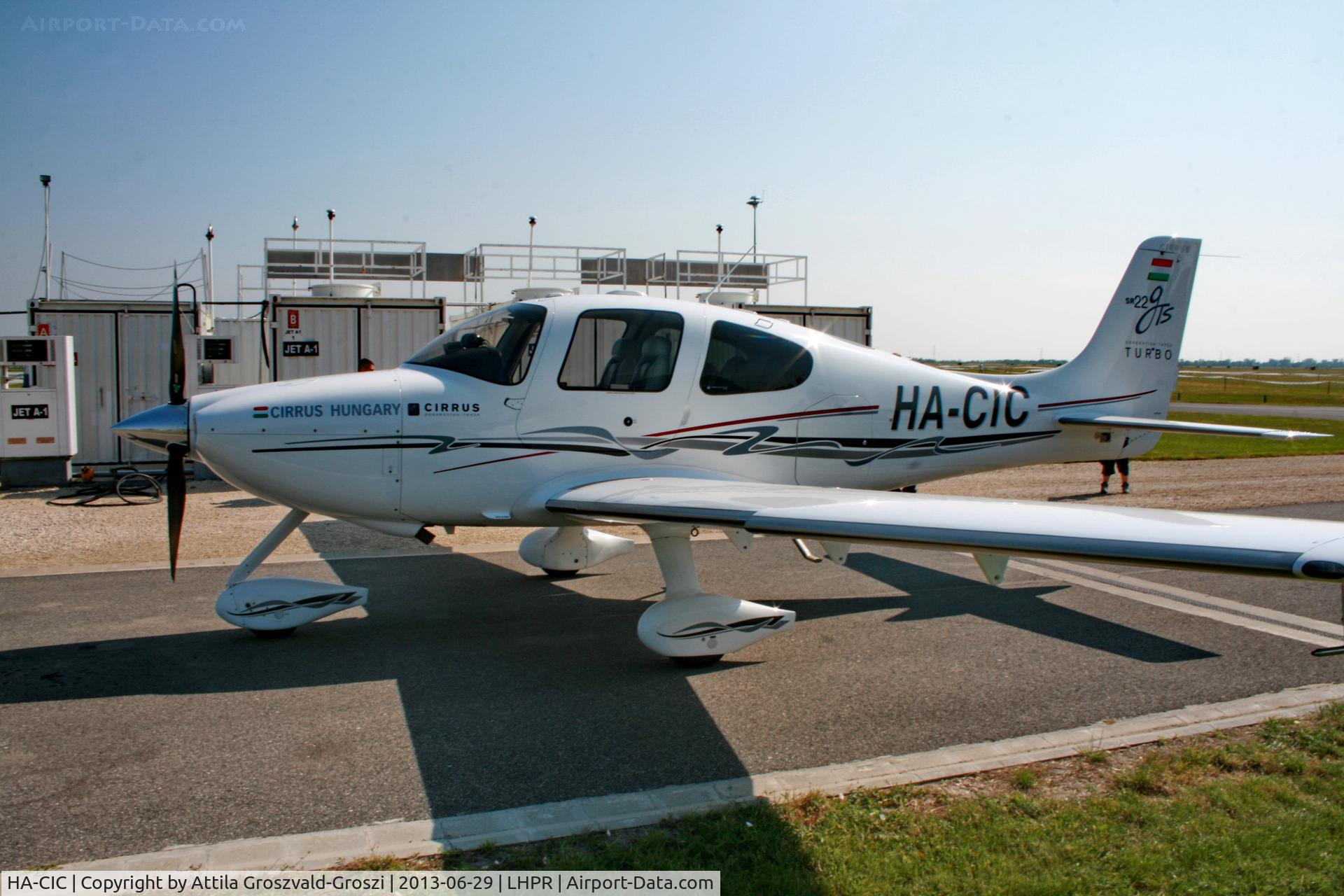 HA-CIC, 2008 Cirrus SR22 GTS Turbo C/N 3236, Györ-Pér Airport