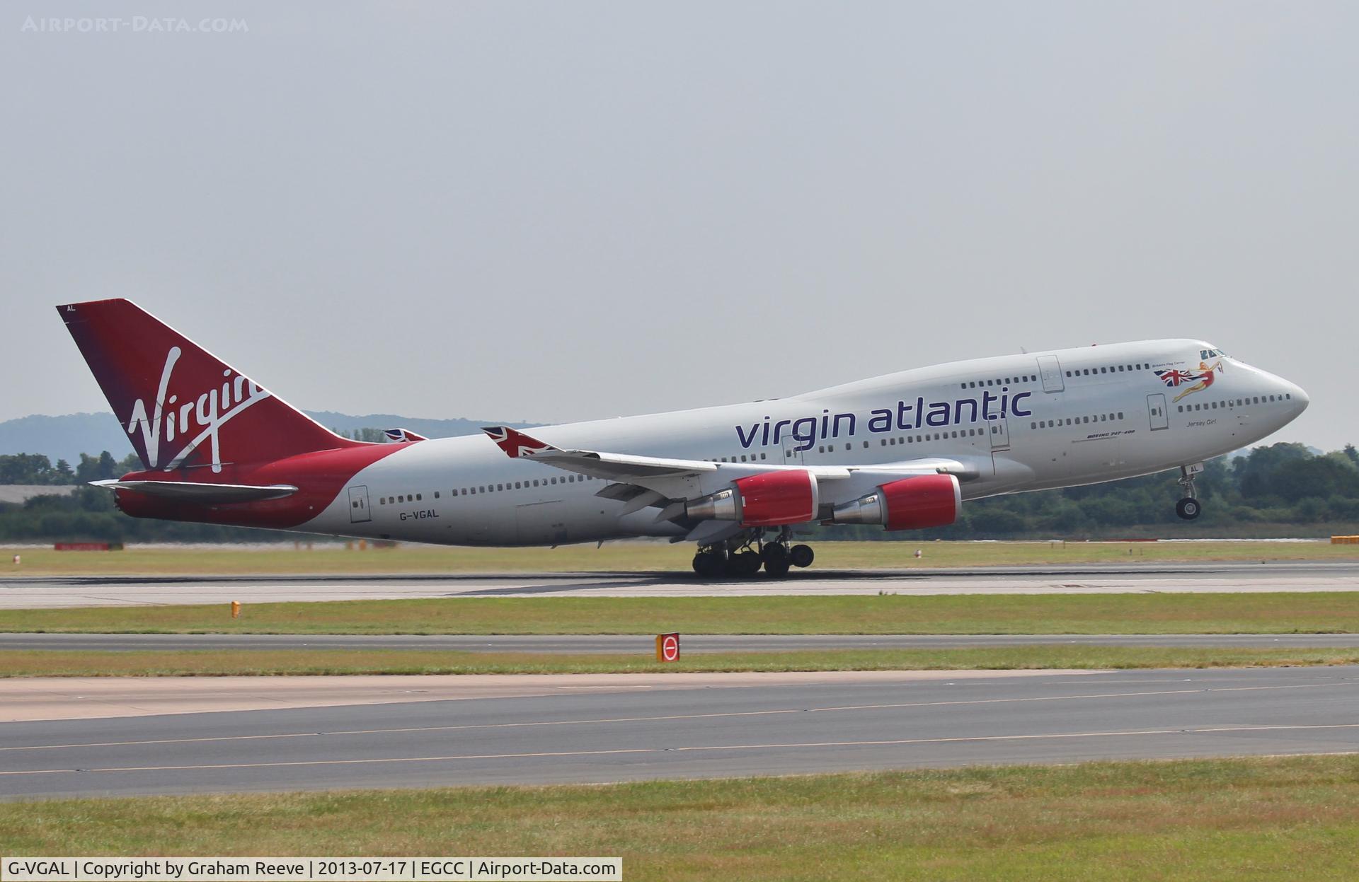 G-VGAL, 2001 Boeing 747-443 C/N 32337, Just getting airbourne from Manchester.