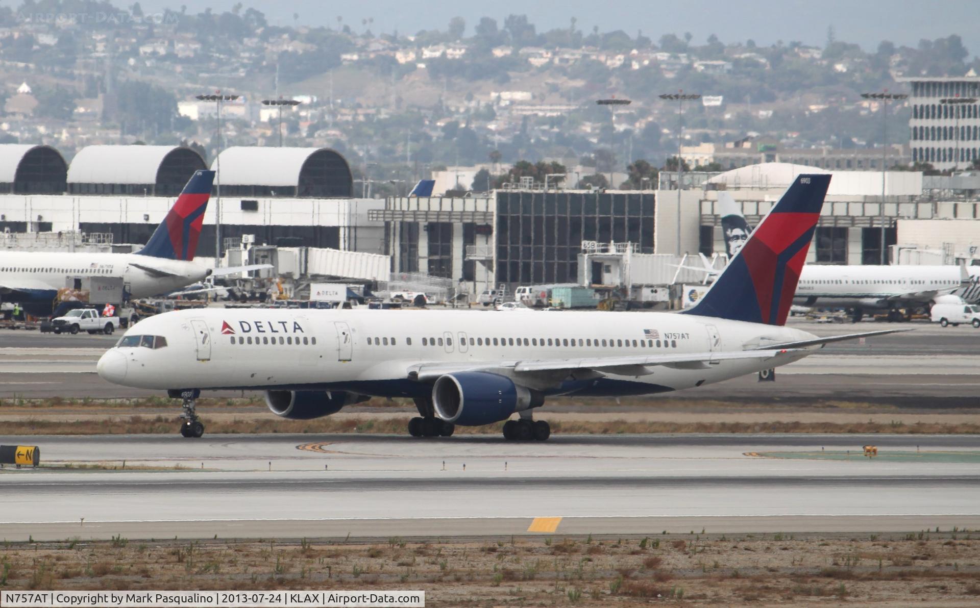 N757AT, 1984 Boeing 757-212 C/N 23127, Boeing 757-200