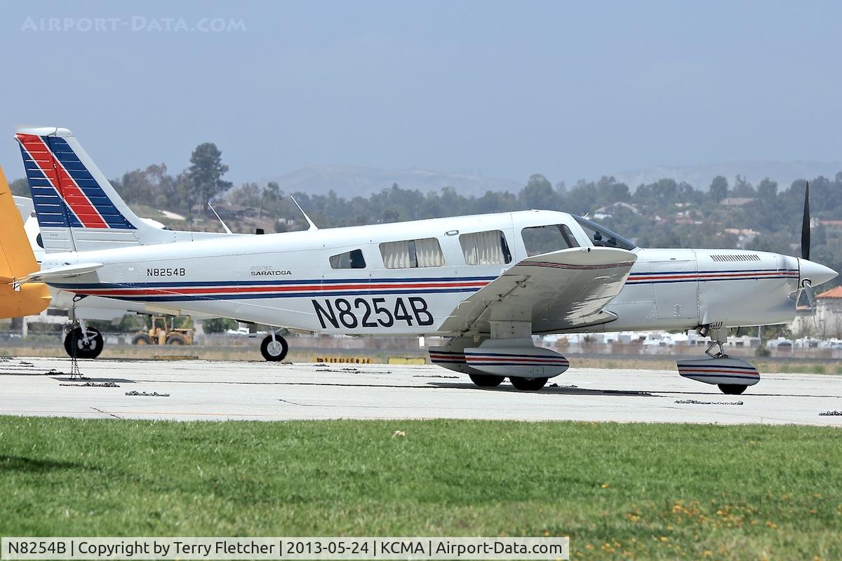 N8254B, Piper PA-32-301T Saratoga C/N 32-8024042, At Camarillo Airport , California