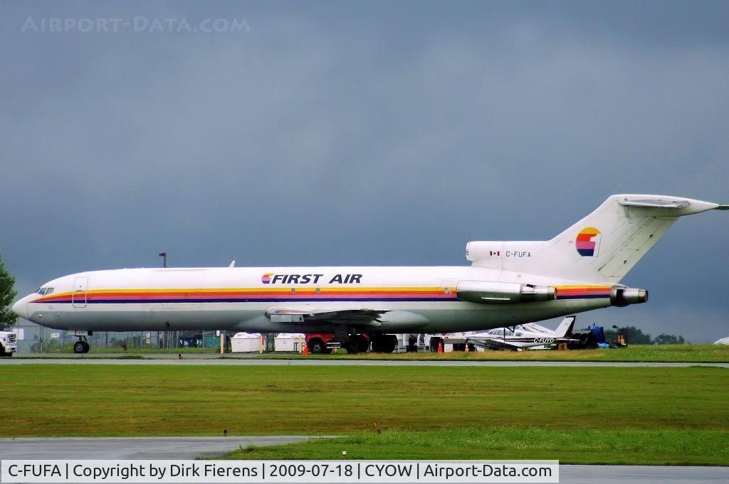C-FUFA, 1975 Boeing 727-233F C/N 20941, On takeoff to Iqaluit (CYFB) on a rainny day.