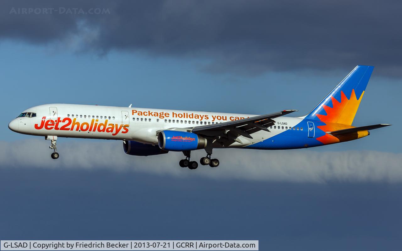G-LSAD, 1989 Boeing 757-236 C/N 24397, on final at Arrecife