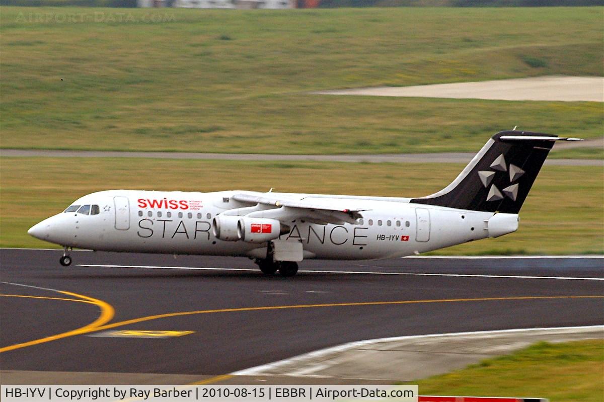 HB-IYV, 2000 British Aerospace Avro 146-RJ100 C/N E3377, BAe 146-RJ100 [E3377] (Swiss European Air Lines) Brussels~OO 15/08/2010