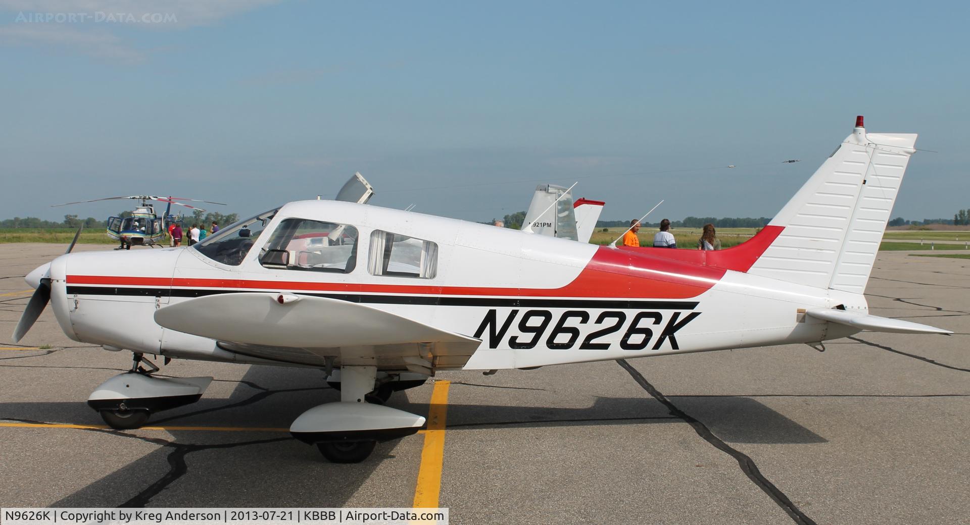 N9626K, 1976 Piper PA-28-140 C/N 28-7625186, 2013 Benson Fly-in Breakfast