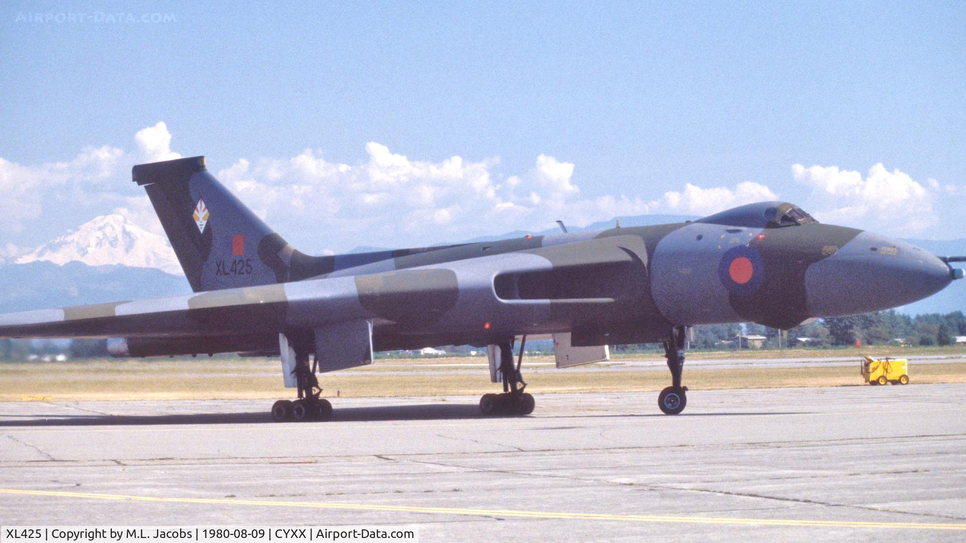 XL425, 1962 Avro Vulcan B.2 C/N Set 43, 1980 Abbotsford Air Show