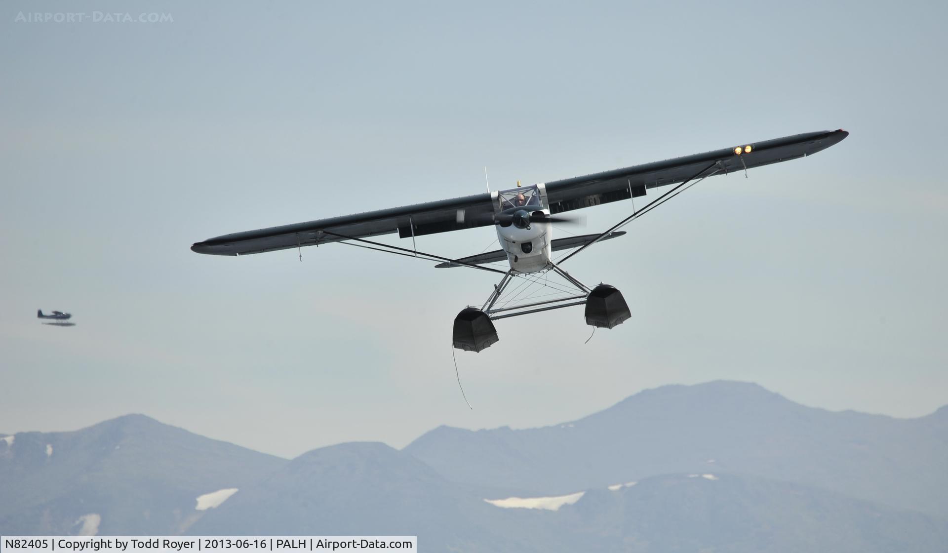 N82405, 1979 Piper PA-18-150 Super Cub C/N 18-7909096, Landing at Lake Hood