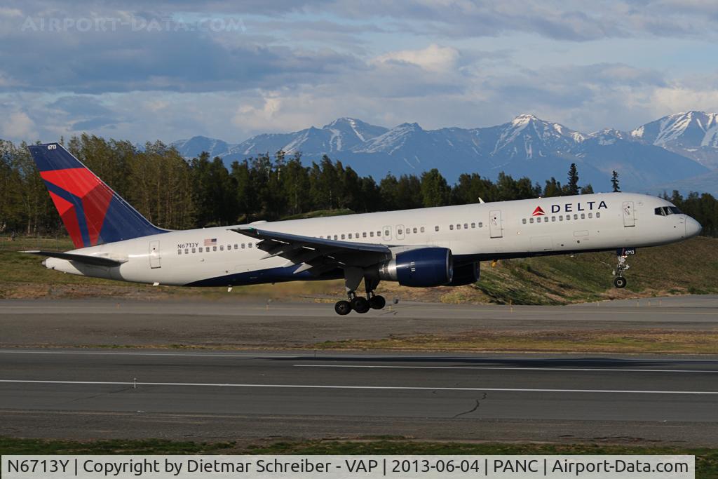 N6713Y, 2000 Boeing 757-232 C/N 30777, Delta Airlines Boeing 757-200
