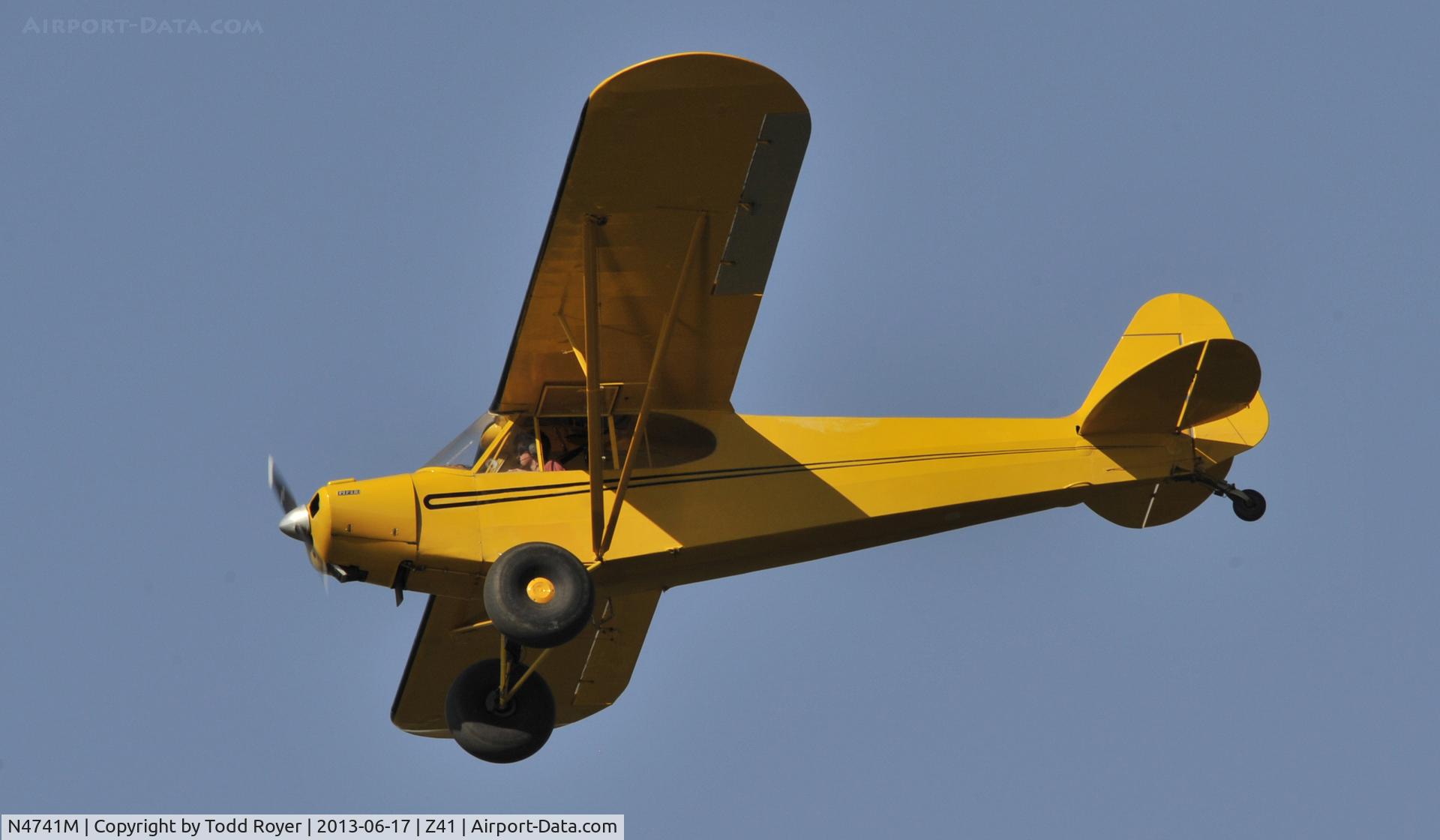 N4741M, 1947 Piper PA-11 Cub Special C/N 11-254, Landing at Lake Hood Strip