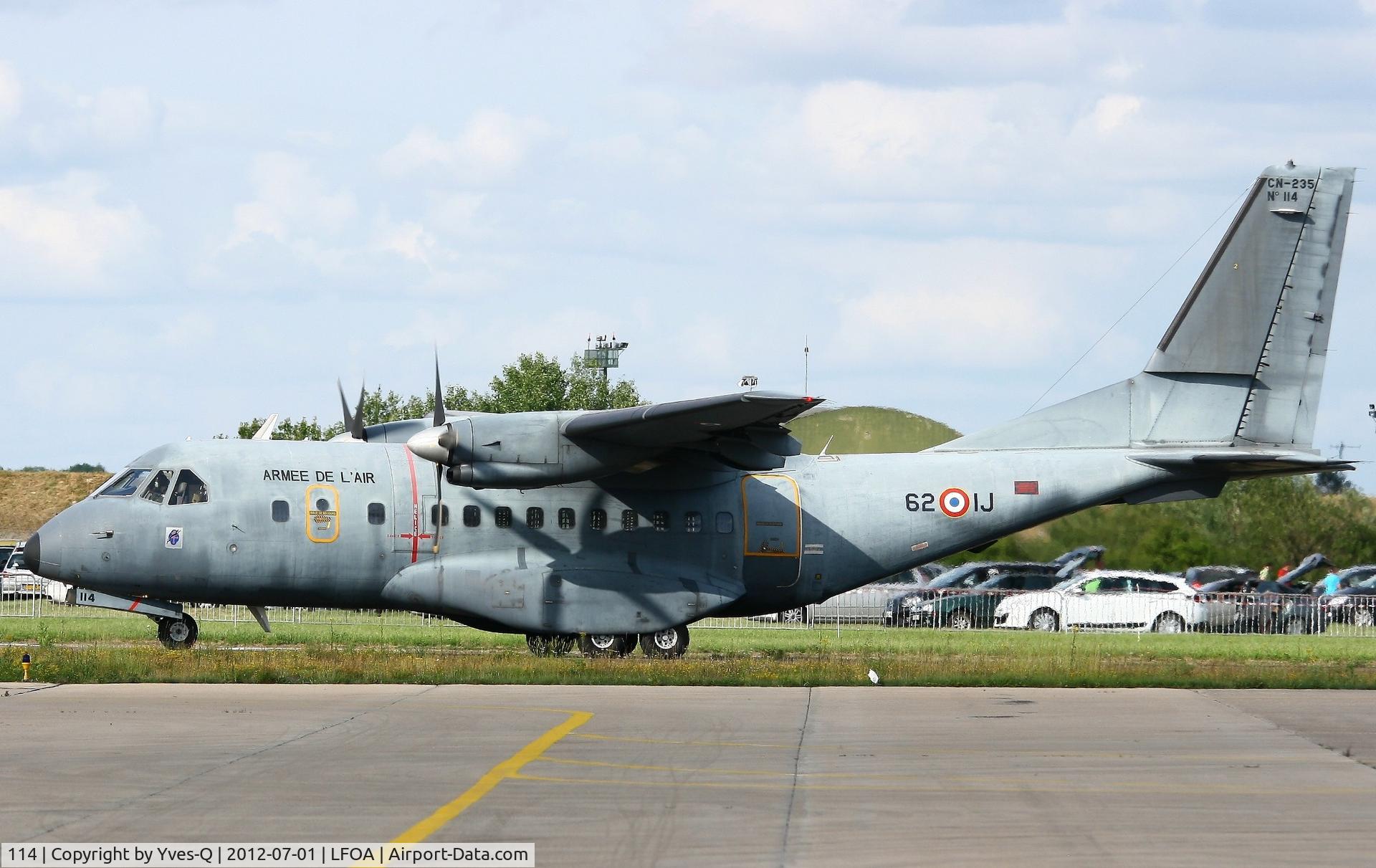 114, Airtech CN-235-200M C/N C114, French Air Force Airtech CN-235, Taxiing before take off, Avord air base 721 (LFOA)