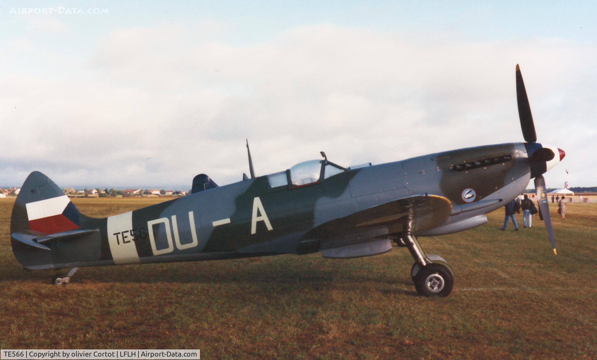 TE566, 1944 Supermarine 361 Spitfire LF.IXc C/N CBAF.171363, Czech sqn markings, 1993