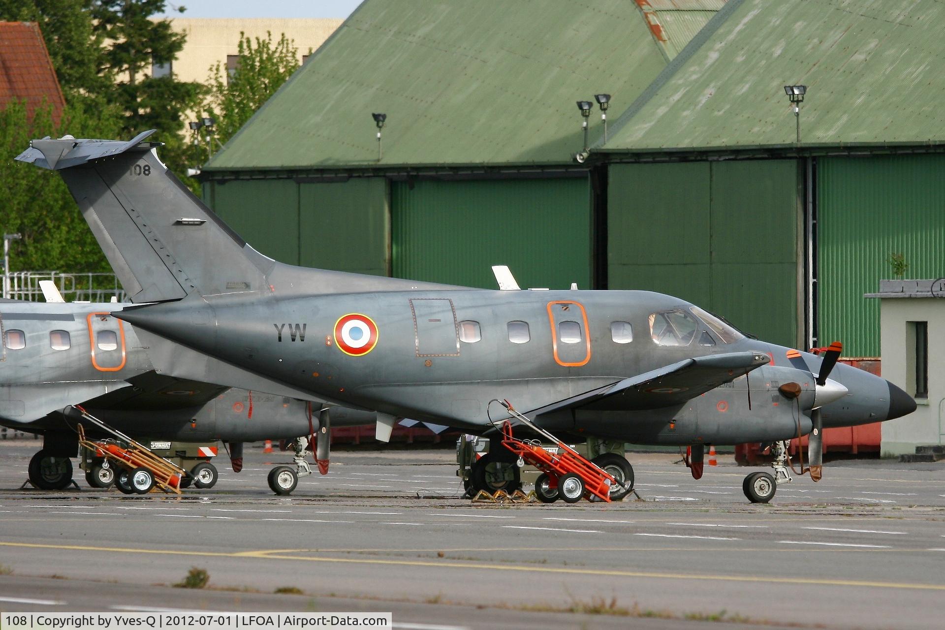 108, Embraer EMB-121AA Xingu C/N 121108, Embraer EMB-121AA Xingu, Avord Air Base 702 (LFOA)