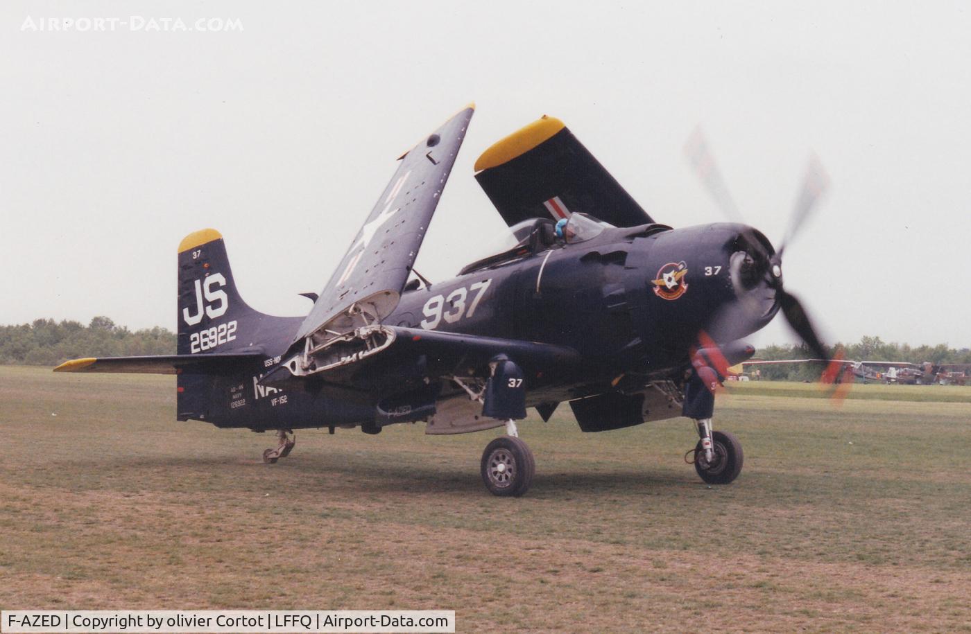 F-AZED, 1948 Douglas A-1D Skyraider (AD-4NA) C/N 7722, Ferte Alais airshow 1991