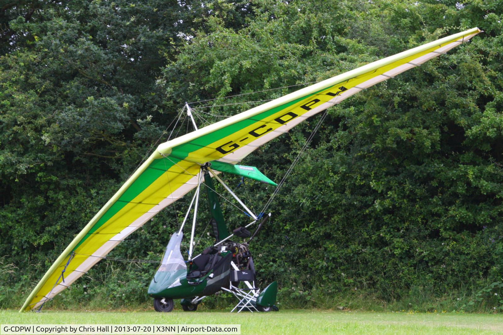 G-CDPW, 2005 P&M Aviation Pegasus Quantum 15-912 C/N 8138, at the Stoke Golding stakeout 2013