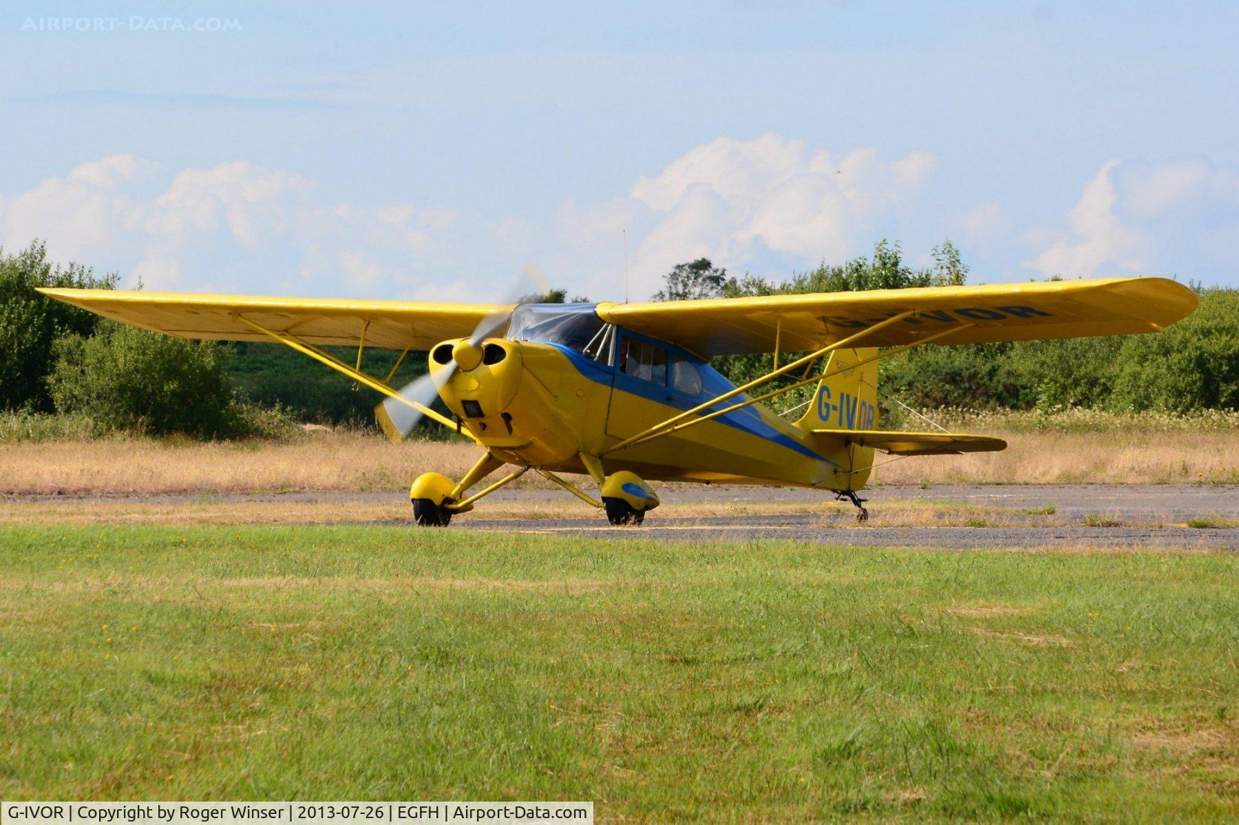 G-IVOR, 1946 Aeronca 11AC Chief Chief C/N 11AC-1035, Visiting 1940 Aeronca Chief.