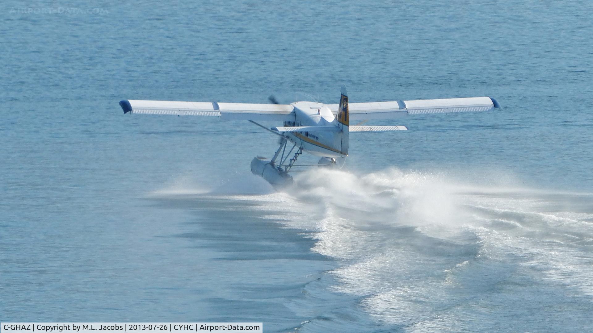 C-GHAZ, 1953 De Havilland Canada DHC-3 Otter C/N 19, Harbour Air #316 lifting off from Coal Harbour.
