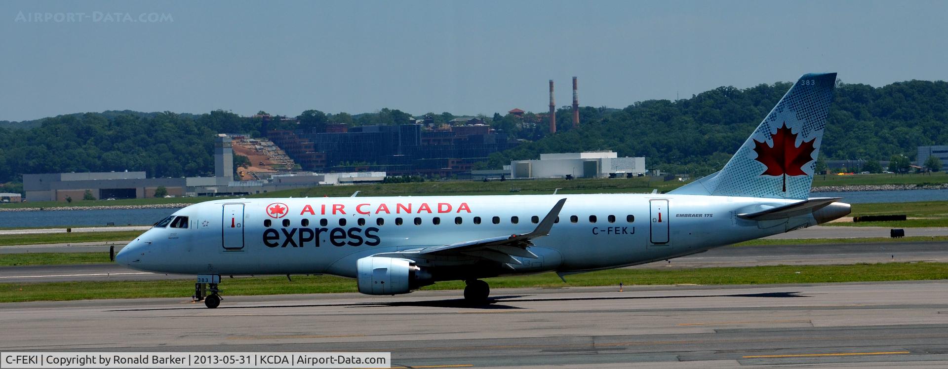 C-FEKI, 2005 Embraer 175SU (ERJ-170-200SU) C/N 17000103, Taxi DCA