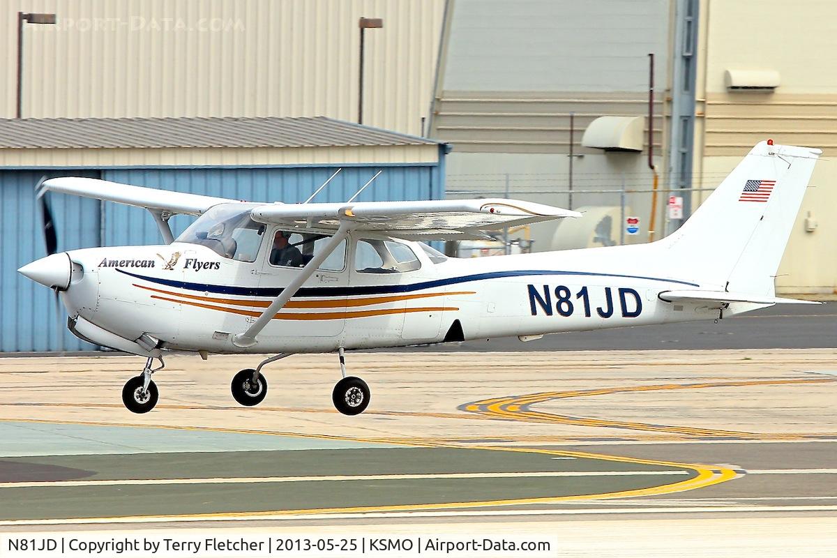 N81JD, 1985 Cessna 172RG Cutlass RG C/N 172RG1184, At Santa Monica Airport , California