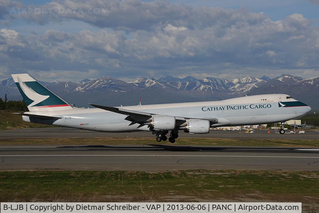 B-LJB, 2011 Boeing 747-867F/SCD C/N 39239, Cathay pacific Boeing 747-8