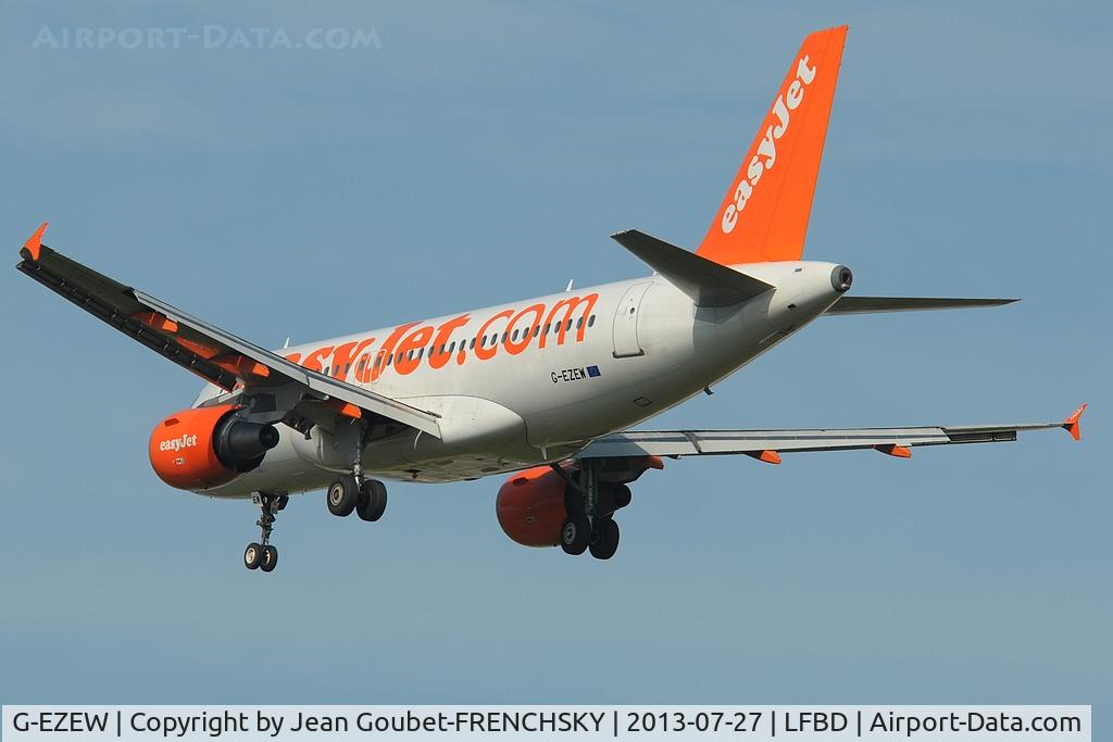 G-EZEW, 2004 Airbus A319-111 C/N 2300, EZY2031 from LONDRES-LUTON landing 23