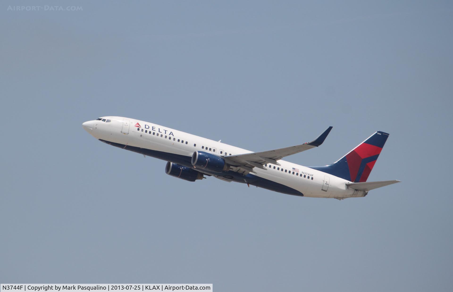 N3744F, 2001 Boeing 737-832 C/N 30837, Boeing 737-800