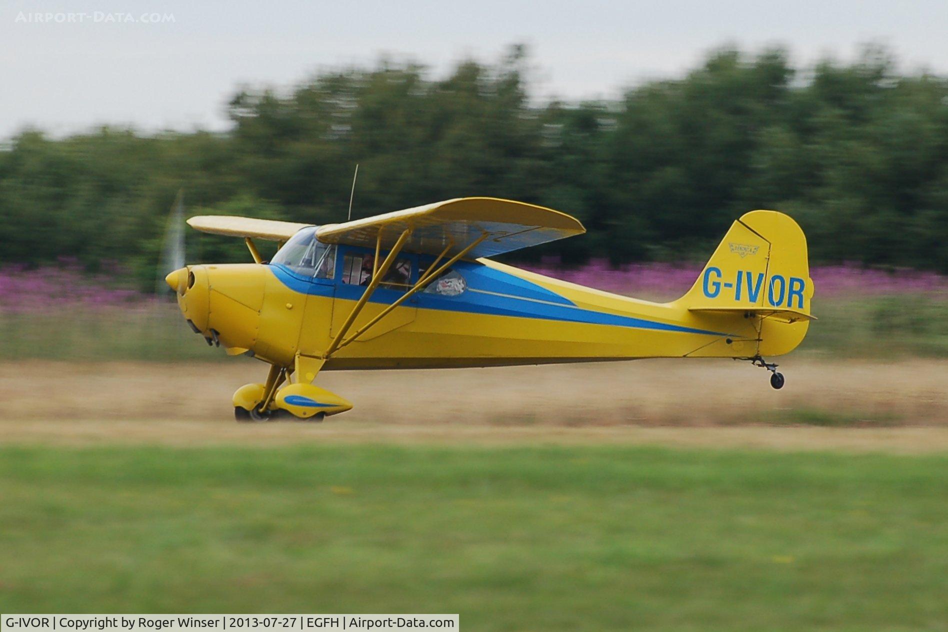 G-IVOR, 1946 Aeronca 11AC Chief Chief C/N 11AC-1035, Visiting 1940 Aeronca Chief departing.