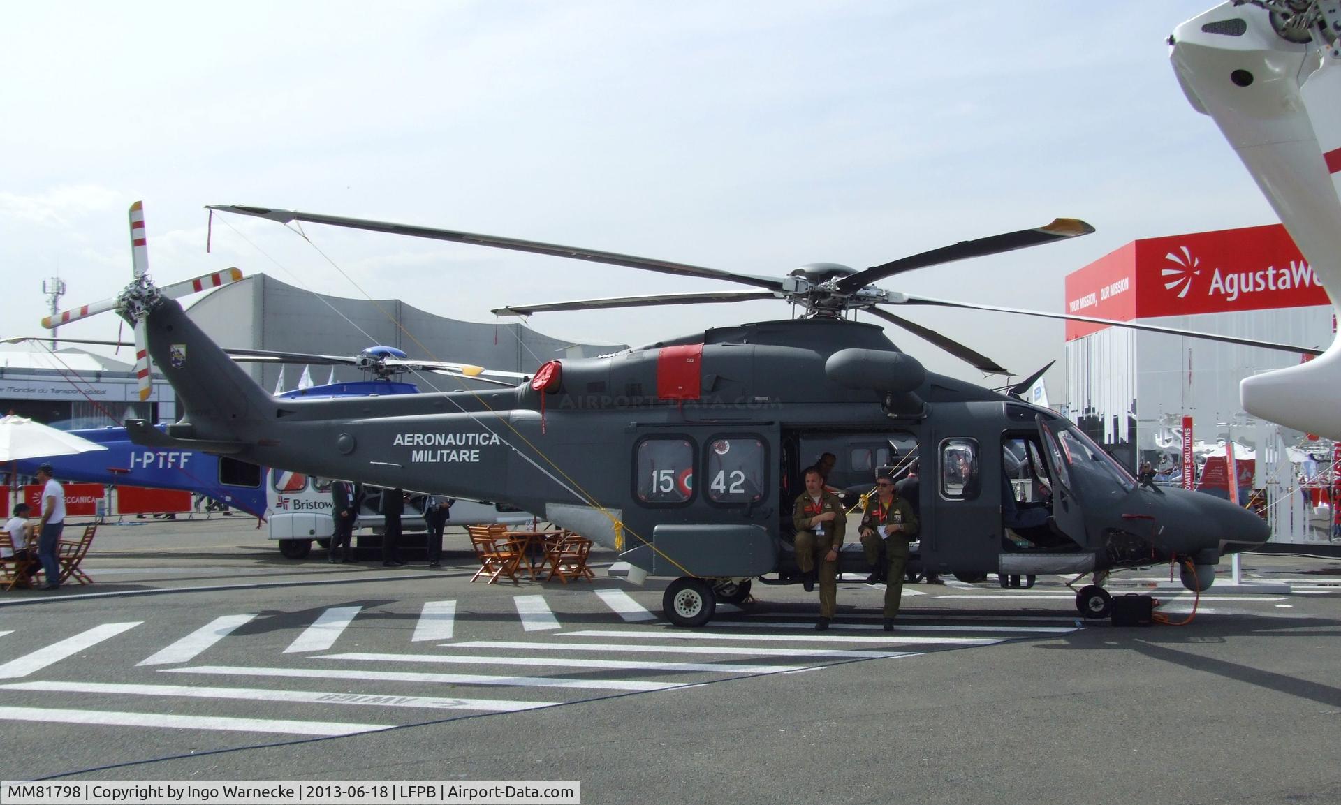 MM81798, 2012 AgustaWestland HH-139A C/N 31420, AgustaWestland HH-139A of the Aeronautica Militare Italiana (Italian Air Force) at the Aerosalon 2013, Paris
