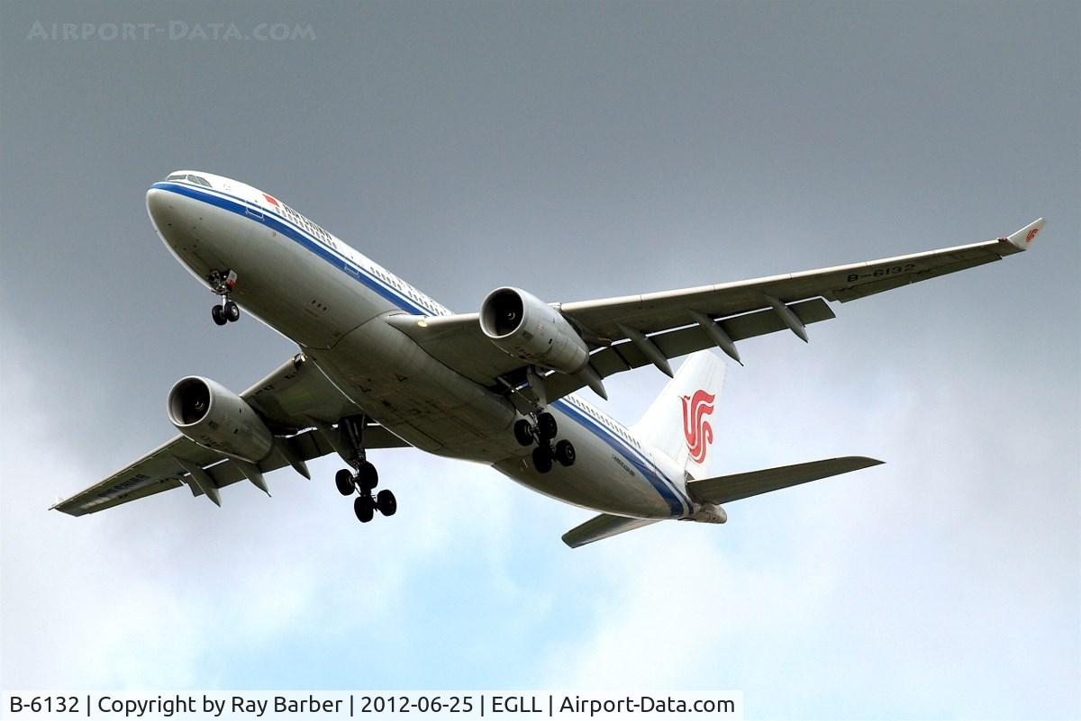 B-6132, 2008 Airbus A330-243 C/N 944, Airbus A330-243 [944] (Air China) Home~G 25/06/2012. On approach 27R.