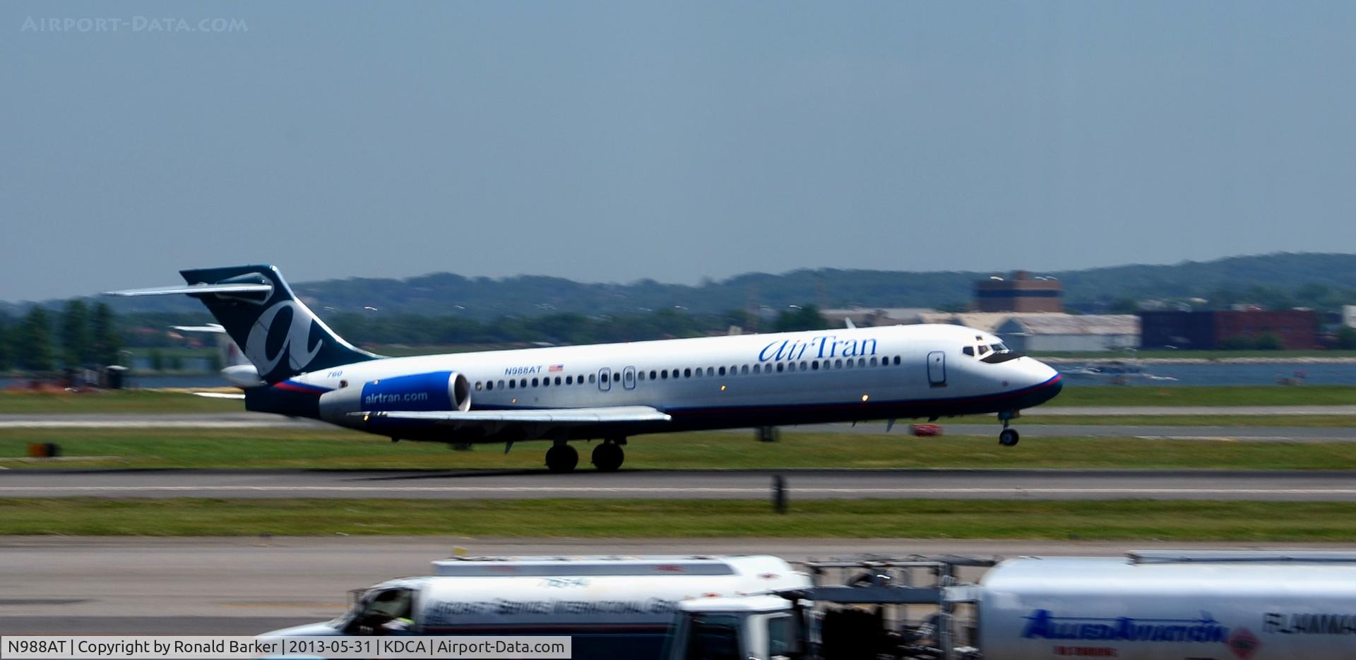 N988AT, 2001 Boeing 717-200 C/N 55068, Takeoff  -  Nose wheel liftoff -  DCA
