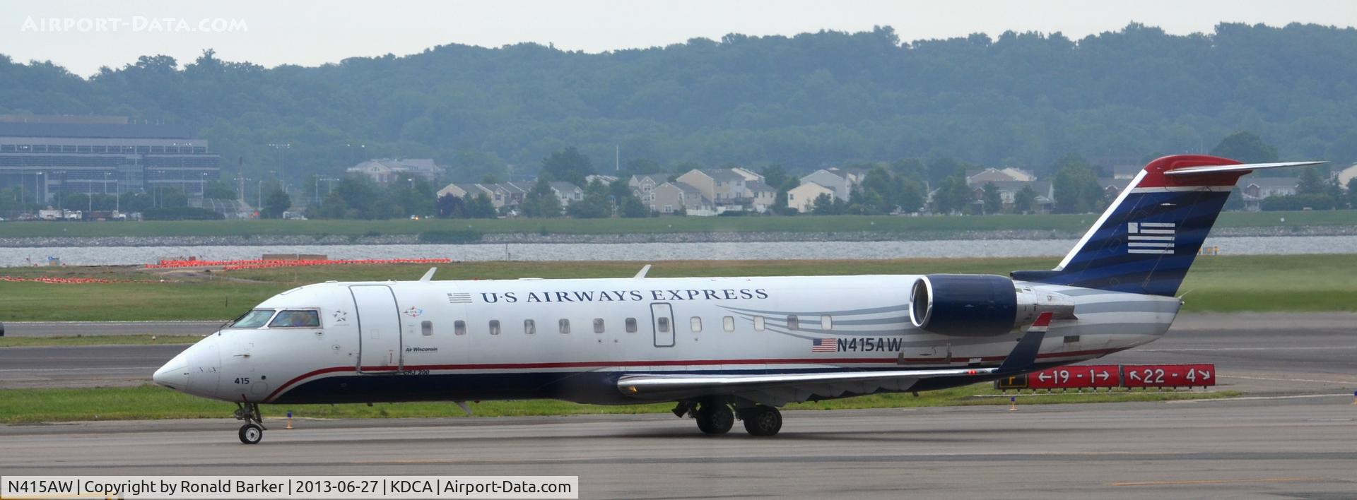 N415AW, 2001 Bombardier CRJ-200LR (CL-600-2B19) C/N 7593, Taxi DCA