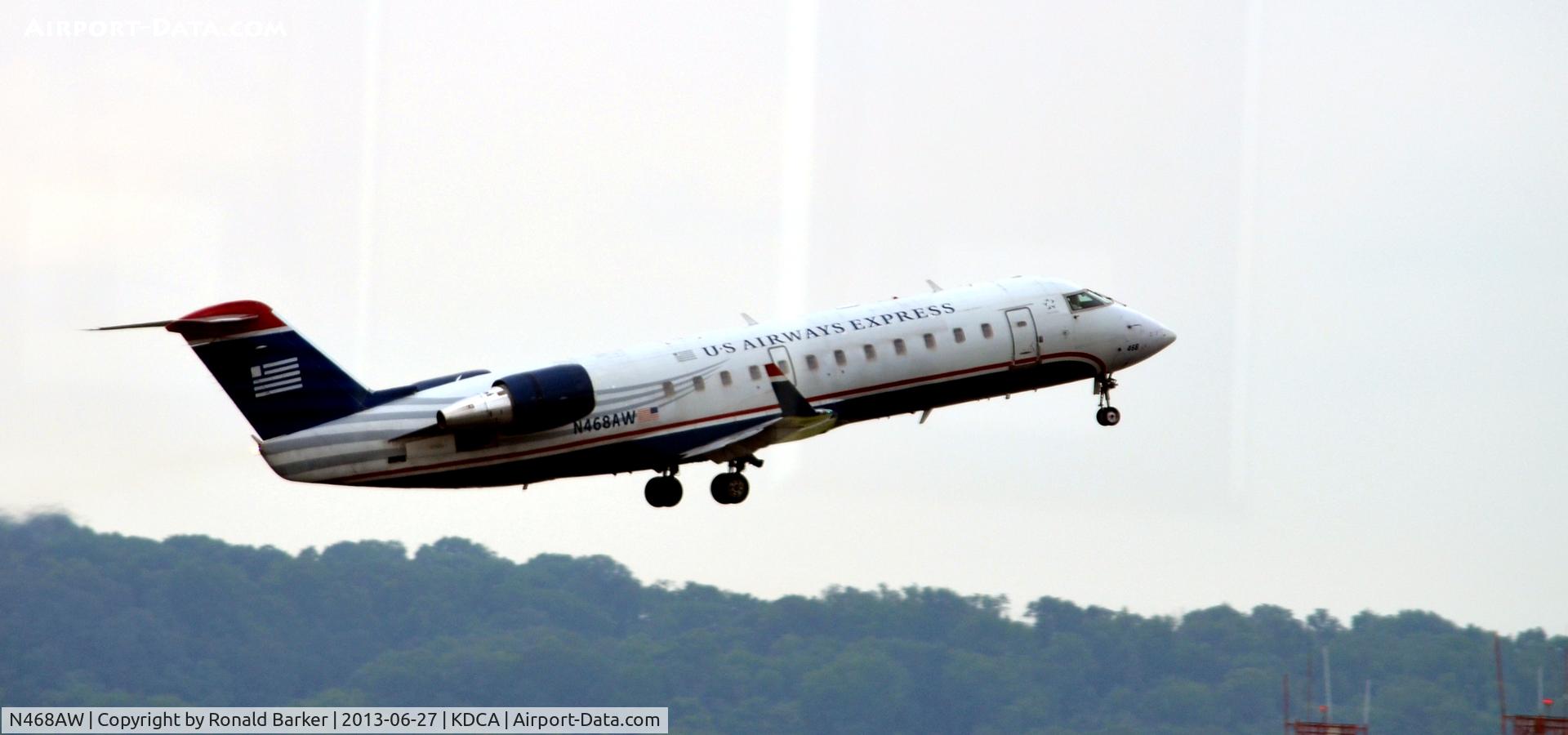 N468AW, 2004 Bombardier CRJ-200LR (CL-600-2B19) C/N 7916, Takeoff DCA