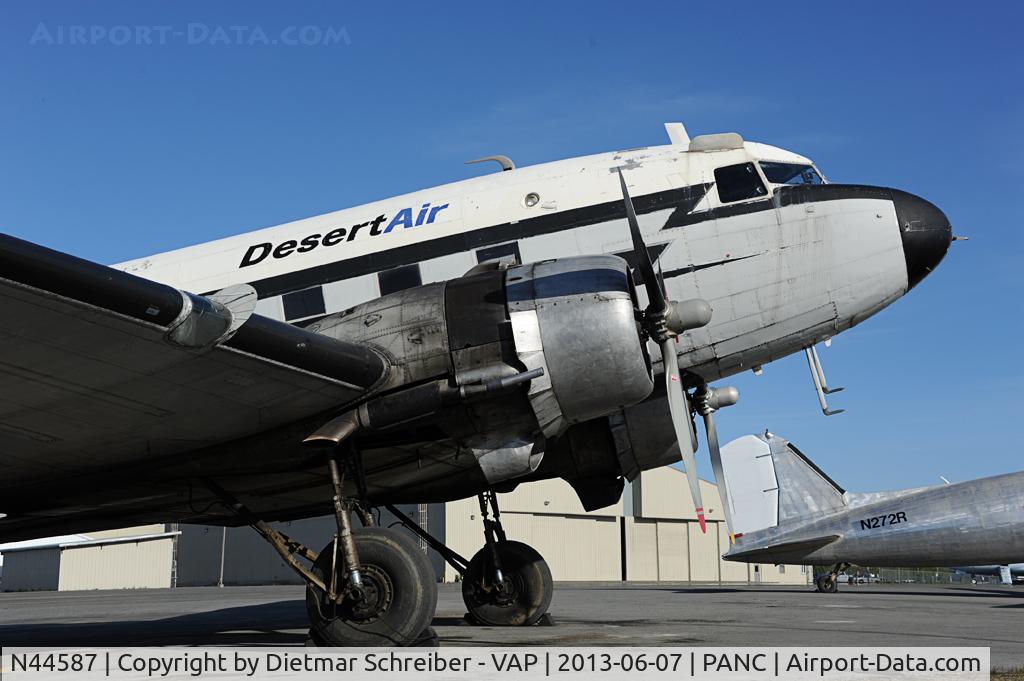 N44587, 1944 Douglas C-47A-20-DK Skytrain  (DC-3C) C/N 12857, Dessert Air DC3
