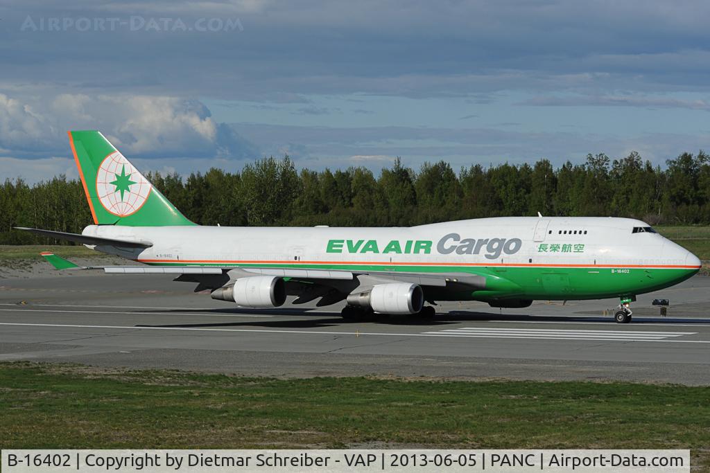 B-16402, 1992 Boeing 747-45E C/N 27063, Eva Air Boeing 747-400