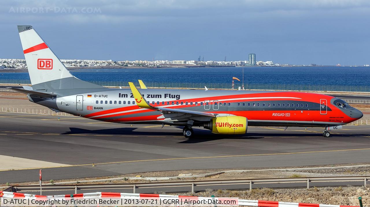 D-ATUC, 2006 Boeing 737-8K5 C/N 34684, taxying to the active