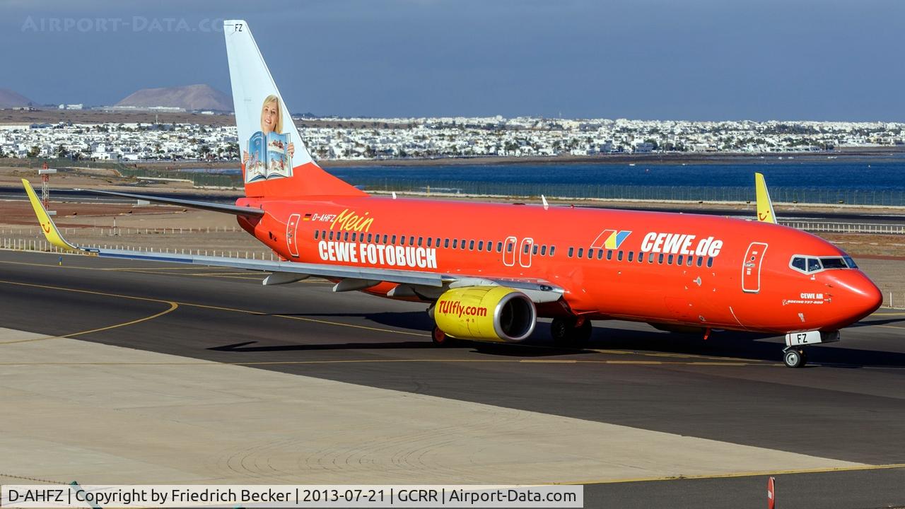 D-AHFZ, 2001 Boeing 737-8K5 C/N 30883, taxying to the active