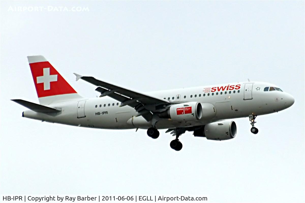 HB-IPR, 1999 Airbus A319-112 C/N 1018, Airbus A319-112 [1018] (Swiss International Air Lines) Home~G 06/06/2011. On approach 27L.