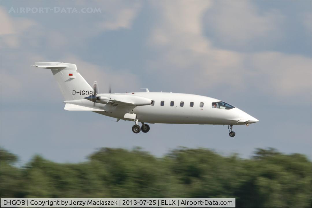 D-IGOB, 1992 Piaggio P-180 Avanti C/N 1016, Piaggio P-180 Avanti