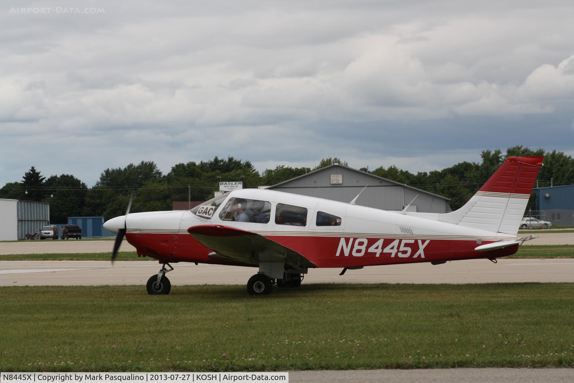 N8445X, 1981 Piper PA-28-181 Archer C/N 28-8290032, Piper PA-28-181