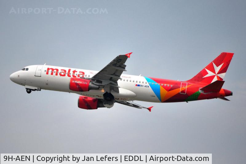9H-AEN, 2005 Airbus A320-214 C/N 2665, Departing