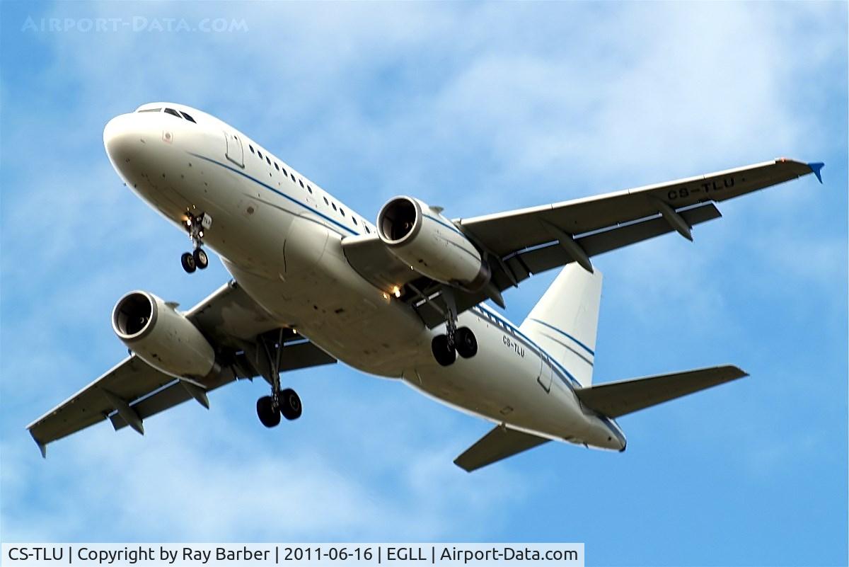 CS-TLU, 2000 Airbus ACJ319 (A319-133/CJ) C/N 1256, Airbus A319-133X [1256] (White) Home~G 16/06/2011.On approach 27R.