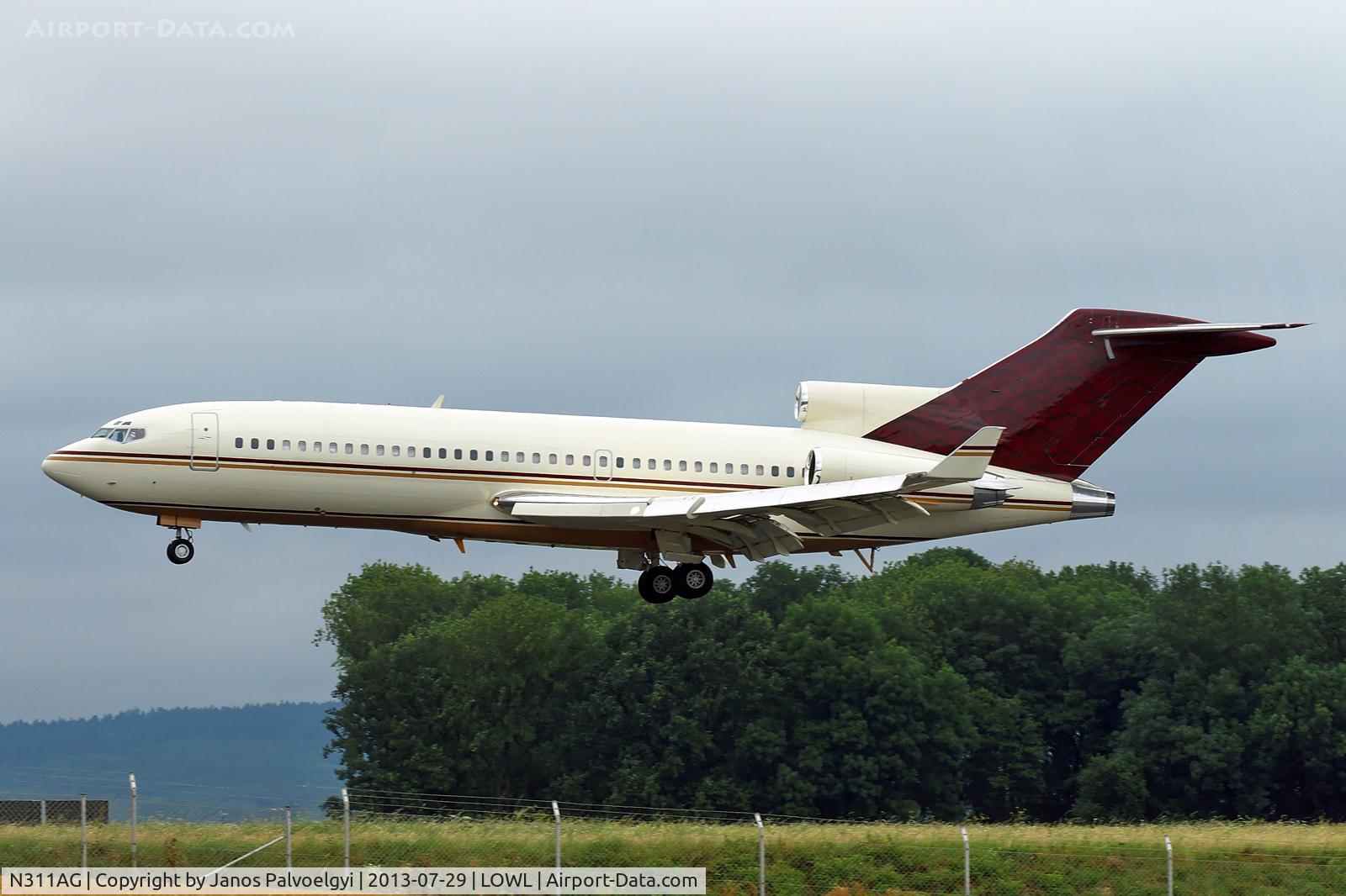 N311AG, 1971 Boeing 727-17 C/N 20512, Boeing B727-17(RE) Super27 final approach in LOWL/LNZ