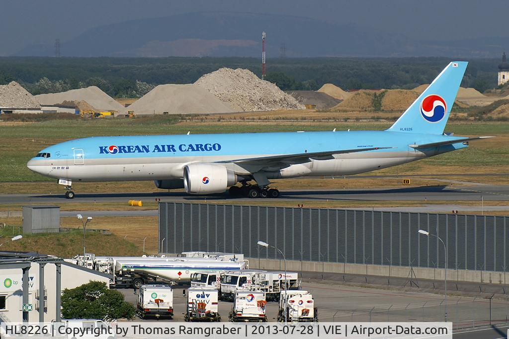 HL8226, 2013 Boeing 777-FB5 C/N 37640, Korean Air Cargo Boeing 777-200