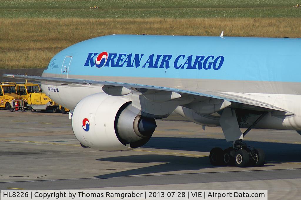 HL8226, 2013 Boeing 777-FB5 C/N 37640, Korean Air Cargo Boeing 777-200