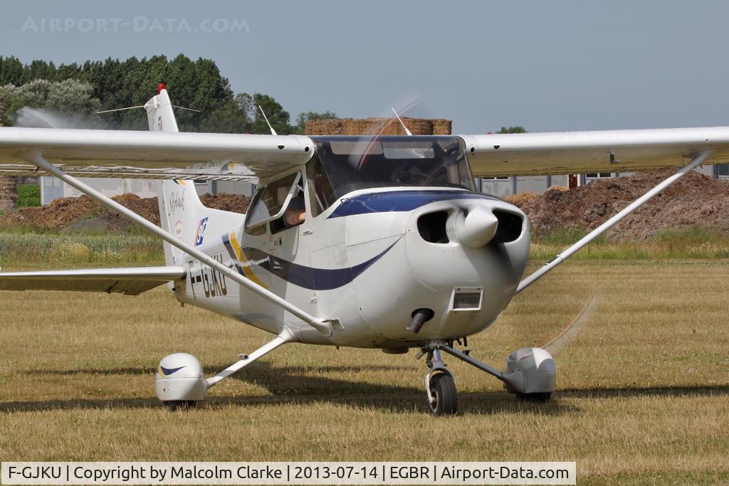 F-GJKU, 2000 Cessna 172R Skyhawk C/N 172-80869, Cessna 172R Skyhawk at The Real Aeroplane Company's Wings & Wheels Fly-In, Breighton Airfield, July 2013.
