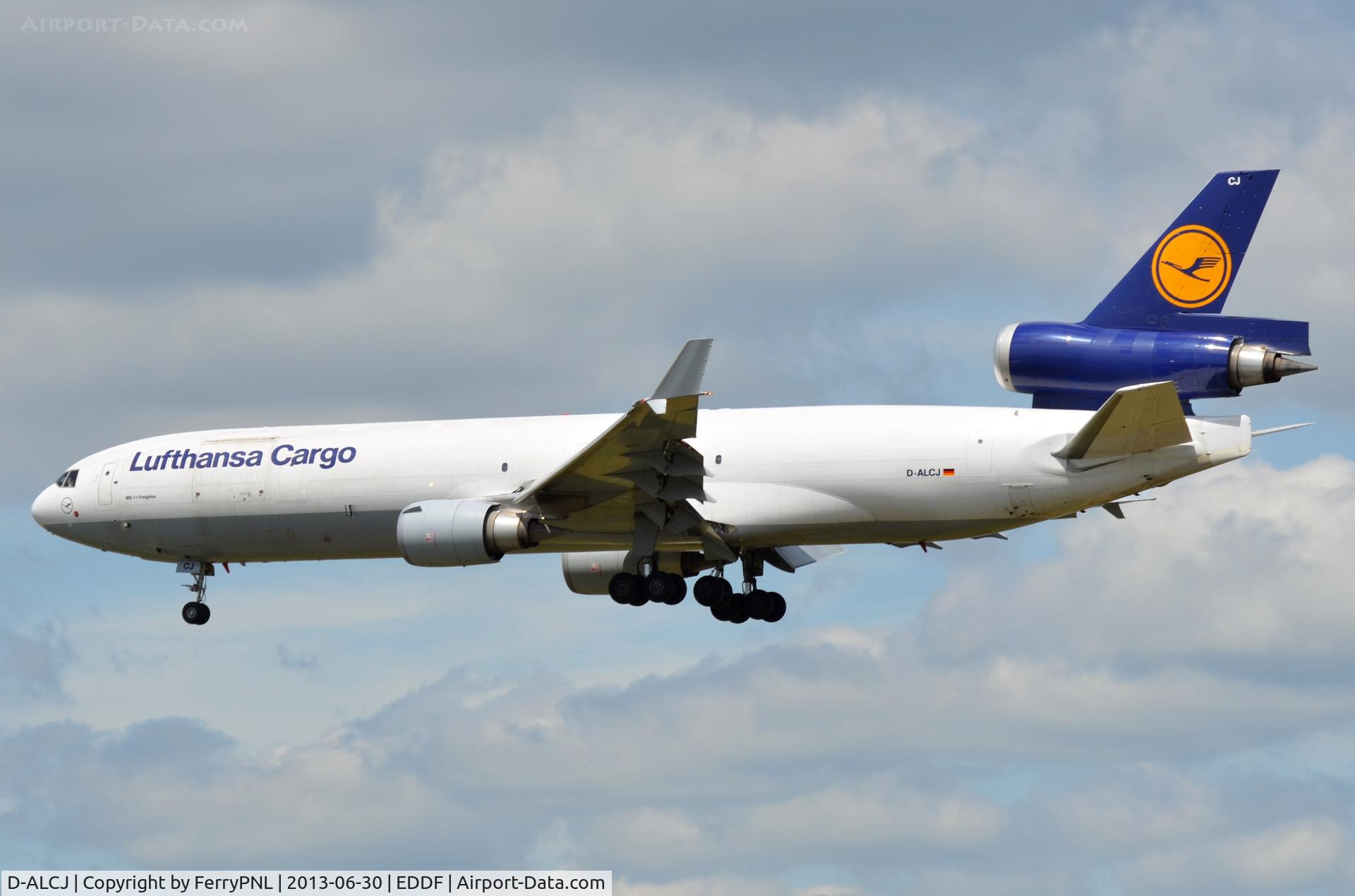 D-ALCJ, 2000 McDonnell Douglas MD-11F C/N 48802, LH Cargo MD11 freighter