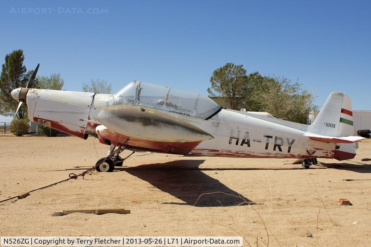 N526ZG, 1967 Zlin Z-326 Trener Master C/N 869, Parked at California City Municipal