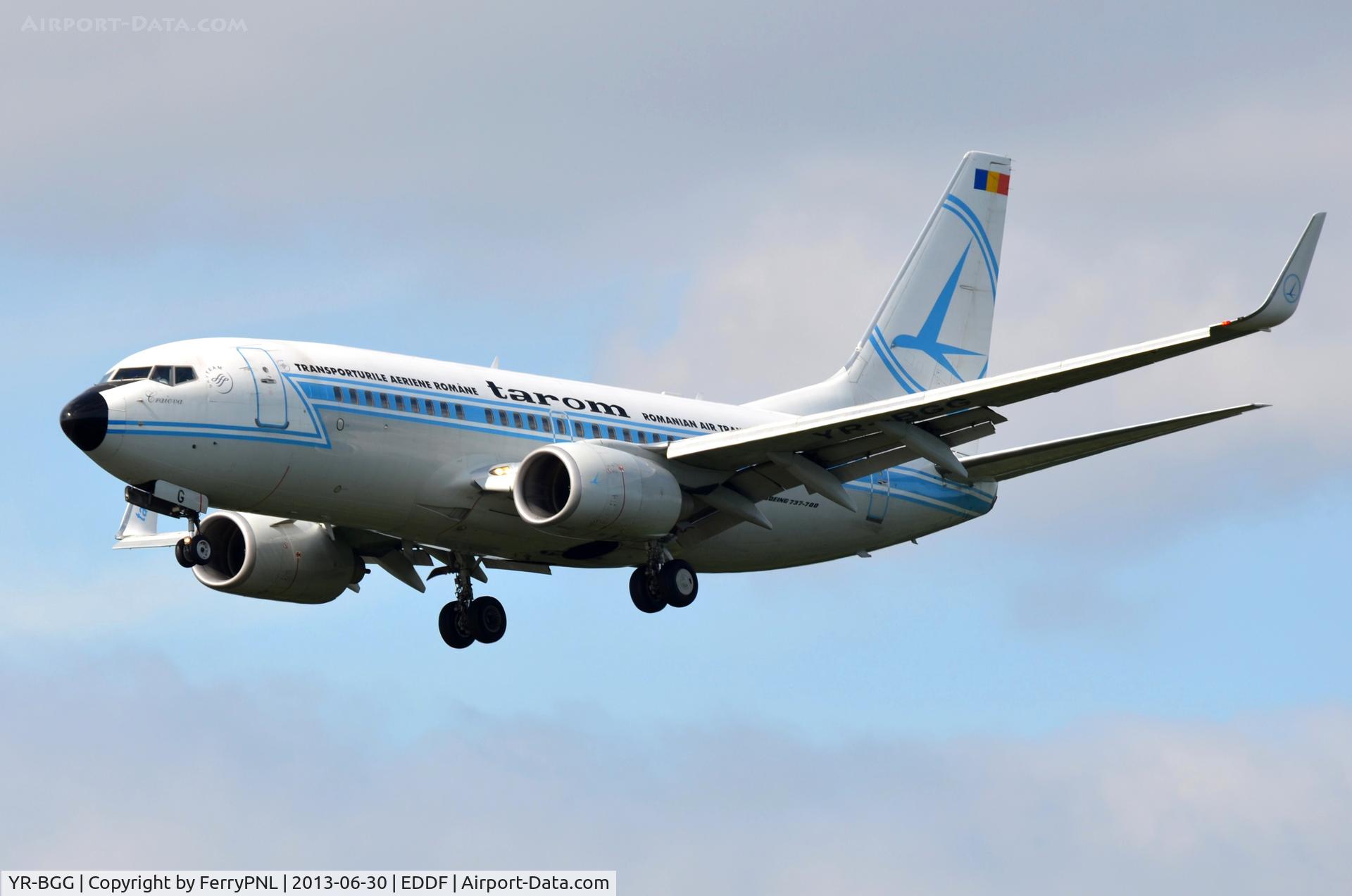 YR-BGG, 2001 Boeing 737-78J C/N 28442, Tarom B737 in retro outfit