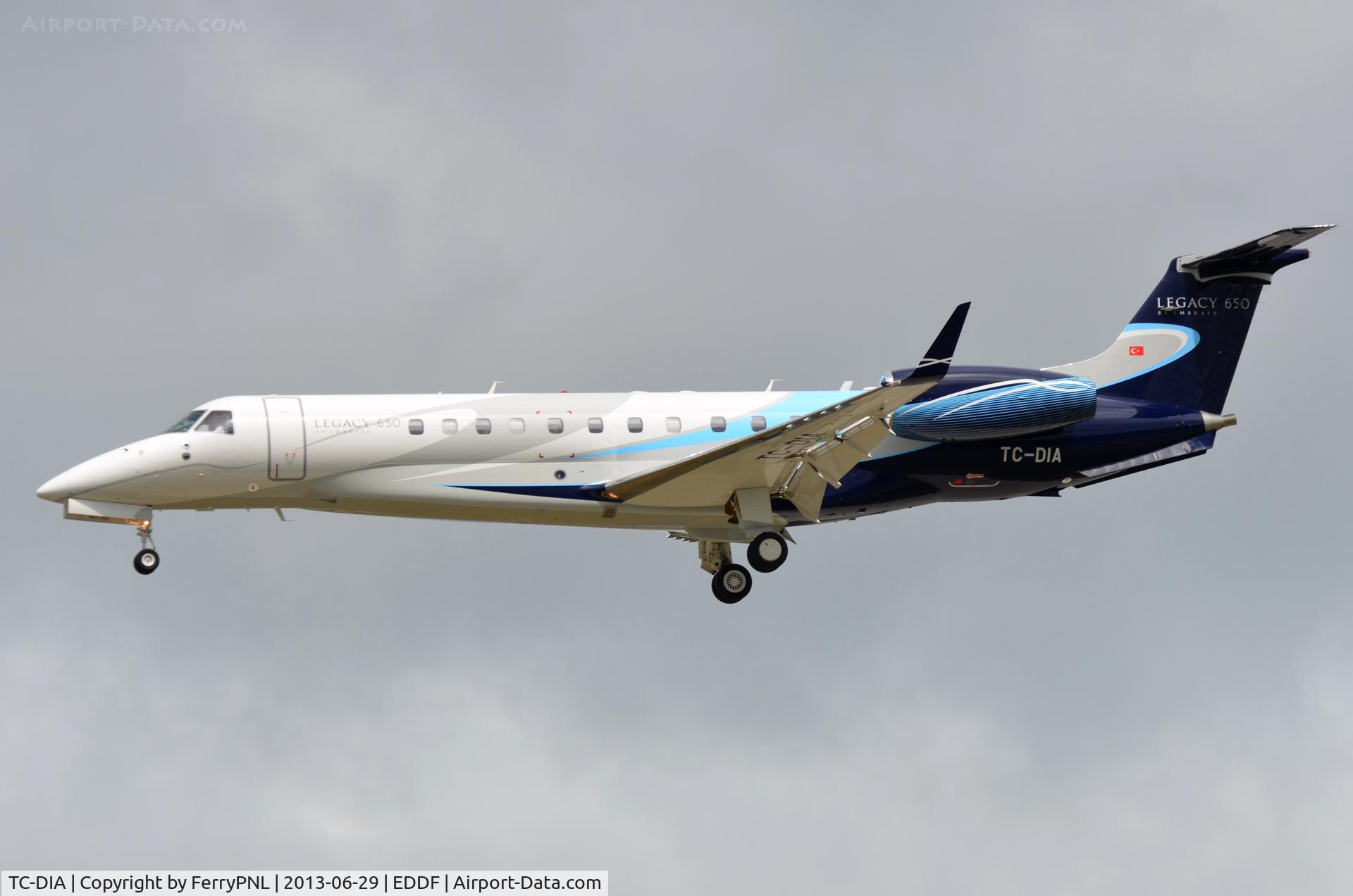 TC-DIA, 2012 Embraer EMB-135BJ Legacy 650 C/N 14501148, Legacy landing in FRA