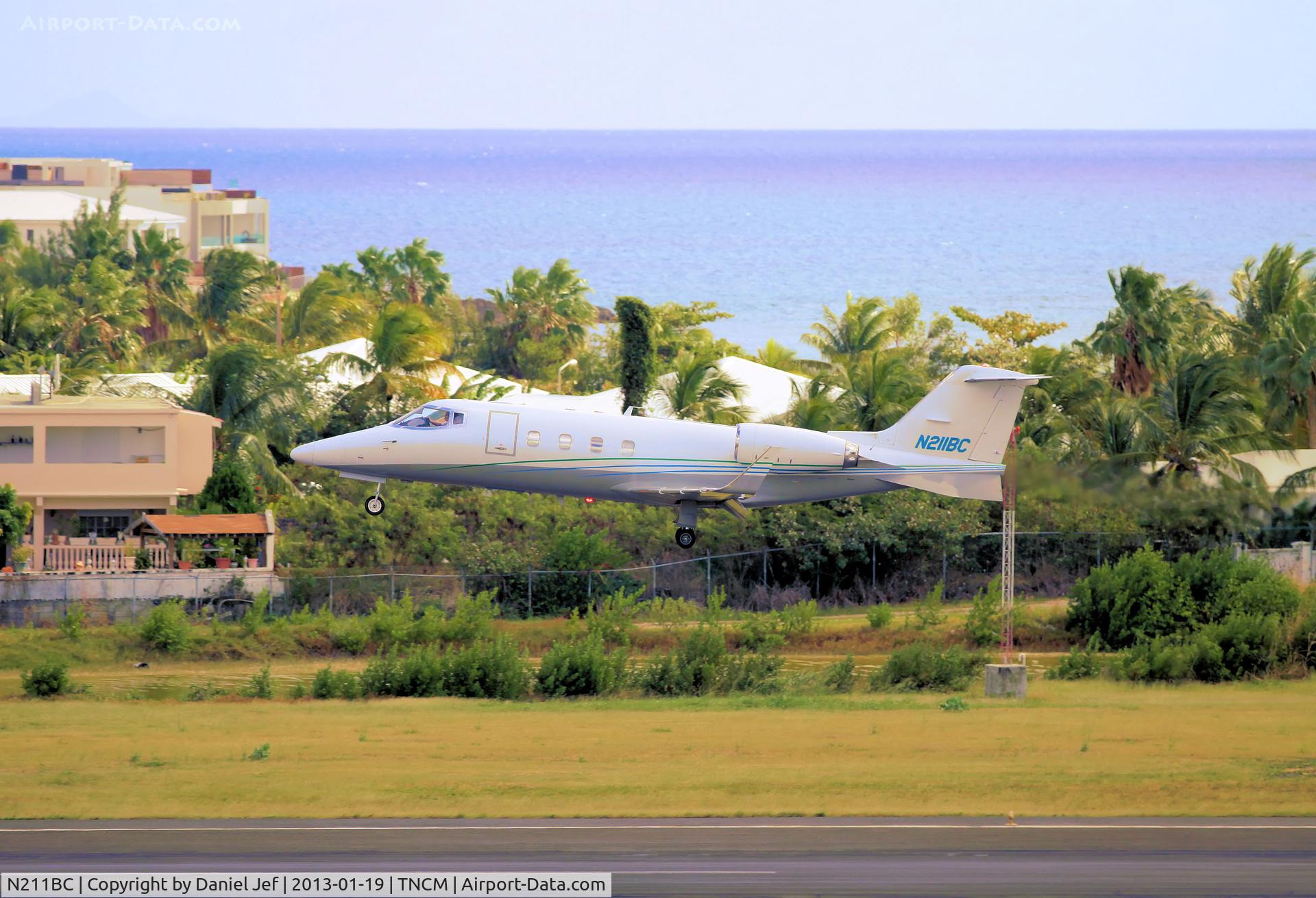 N211BC, 1990 Gates Learjet 55C C/N 145, N211BC