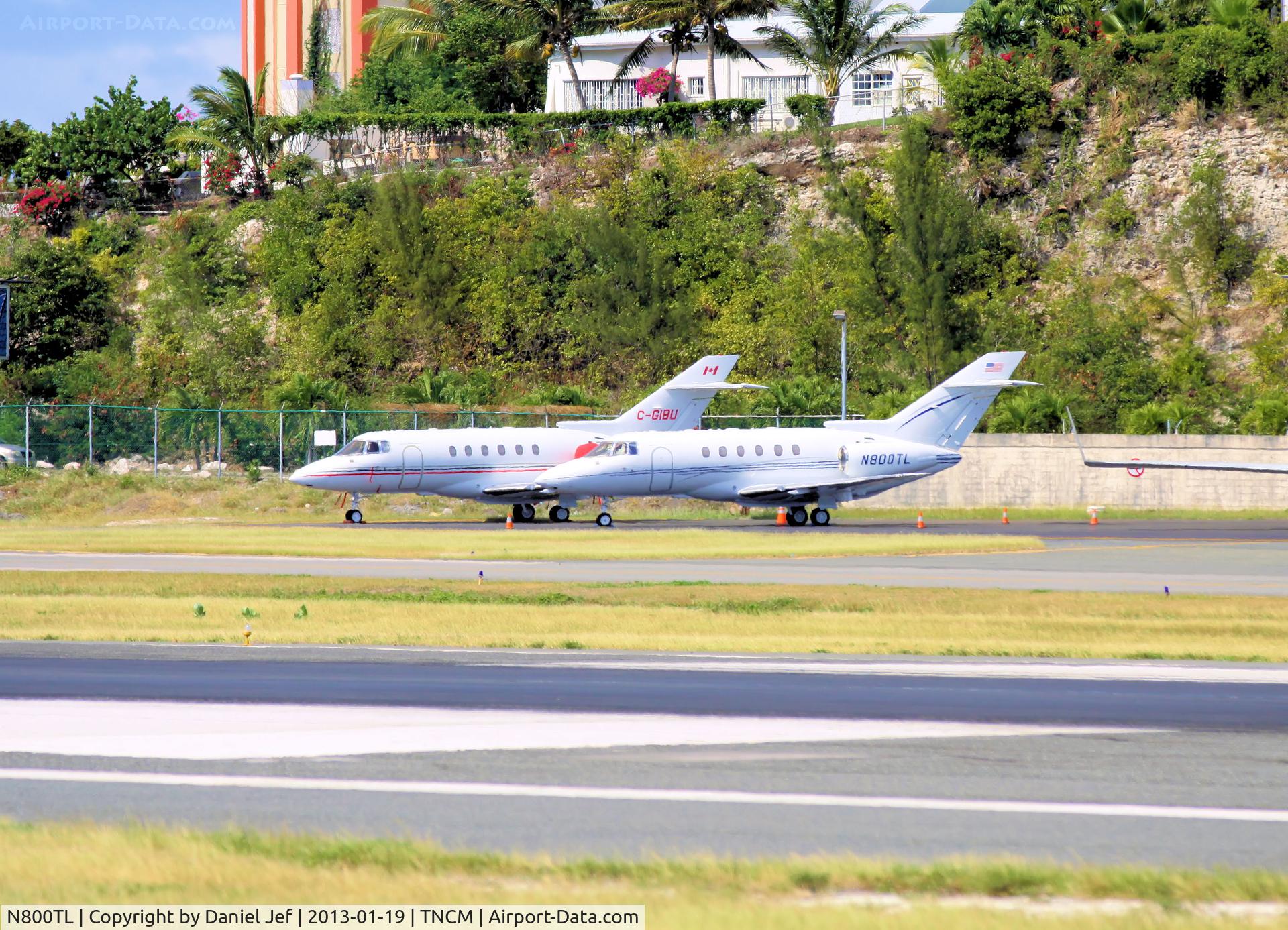 N800TL, 1998 Raytheon Hawker 800XP C/N 258394, N800TL